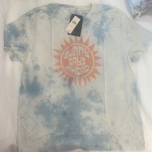 NWT Junk Food Clothing "Sunny Days Ahead" tee